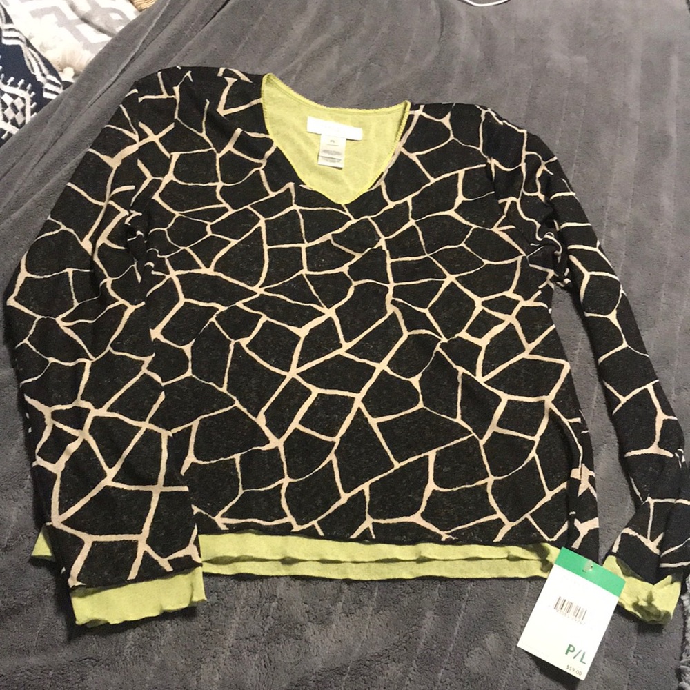 New Susan Bristol Animal Giraffe print top Petite